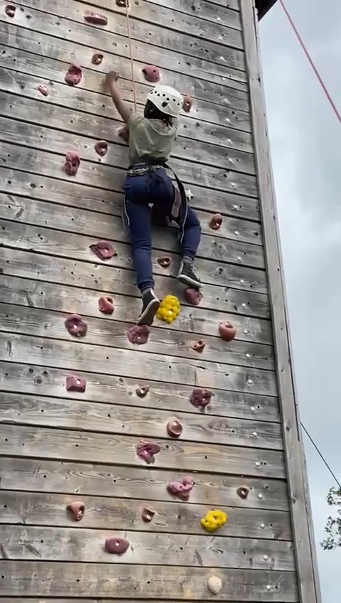 Hindleap-trip-climbing-wall